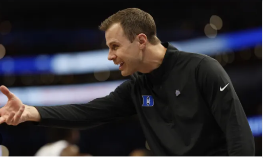 JUST IN: Jon Scheyer Extends Offer to Prioritize Rivals UNC Target As He is Set To Recruit 5 Five-Sharpshooters